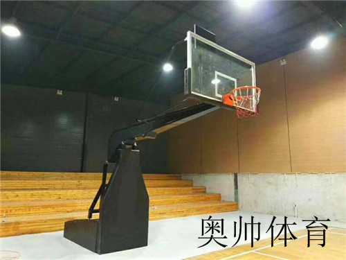 電動液壓籃球架 電動液壓籃球架